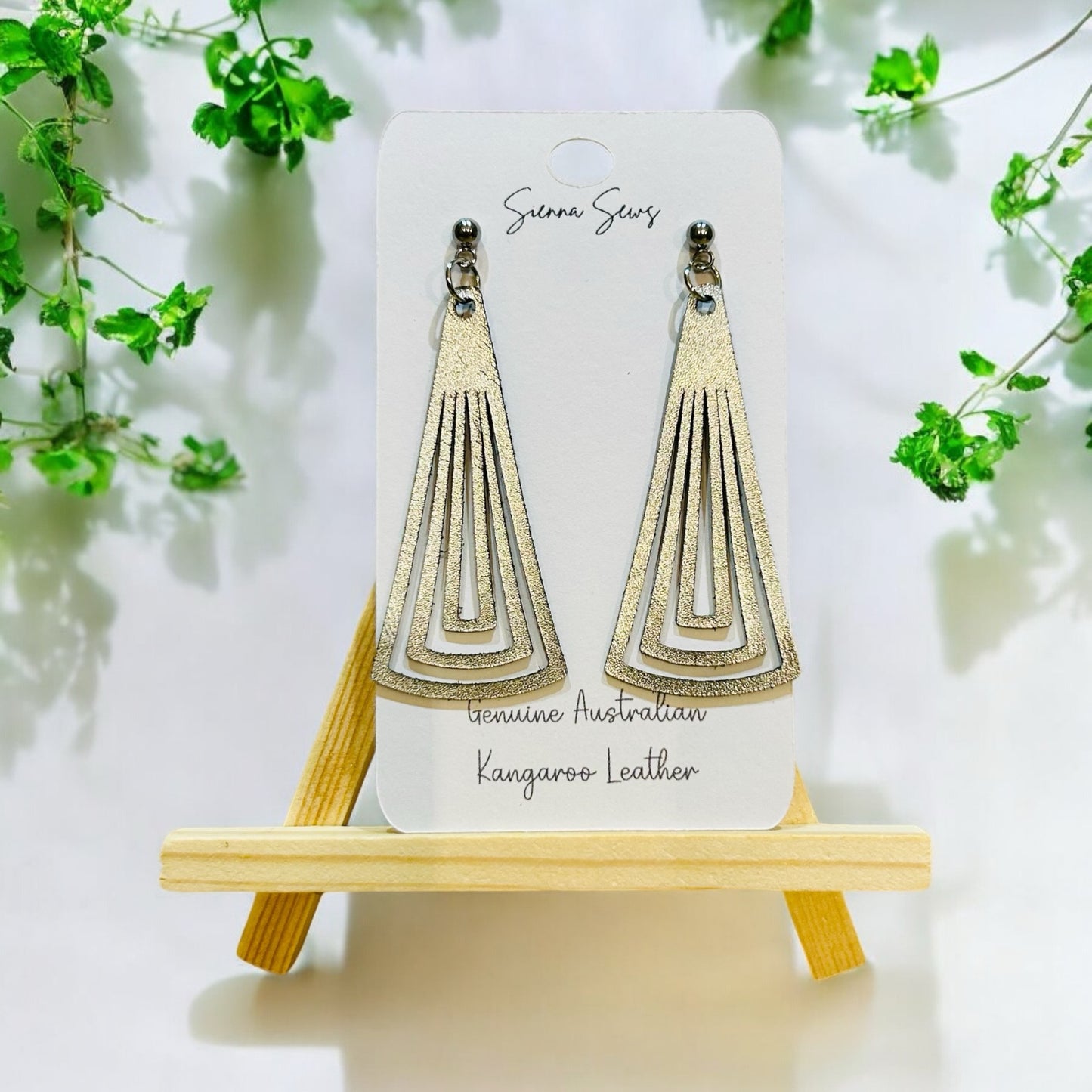 Art deco triangle earrings - Sienna Sews