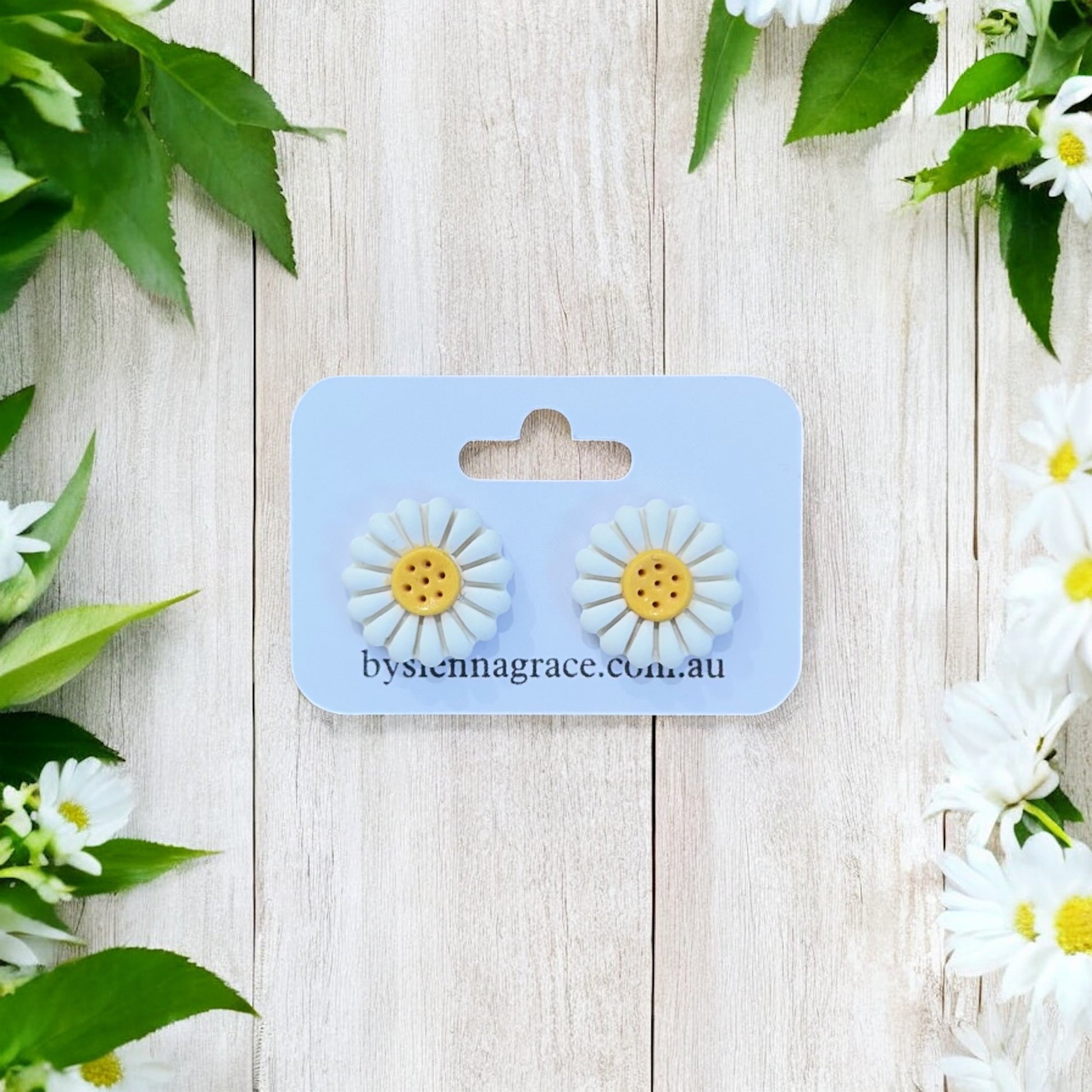 Daisy Stud Earrings - Sienna Sews