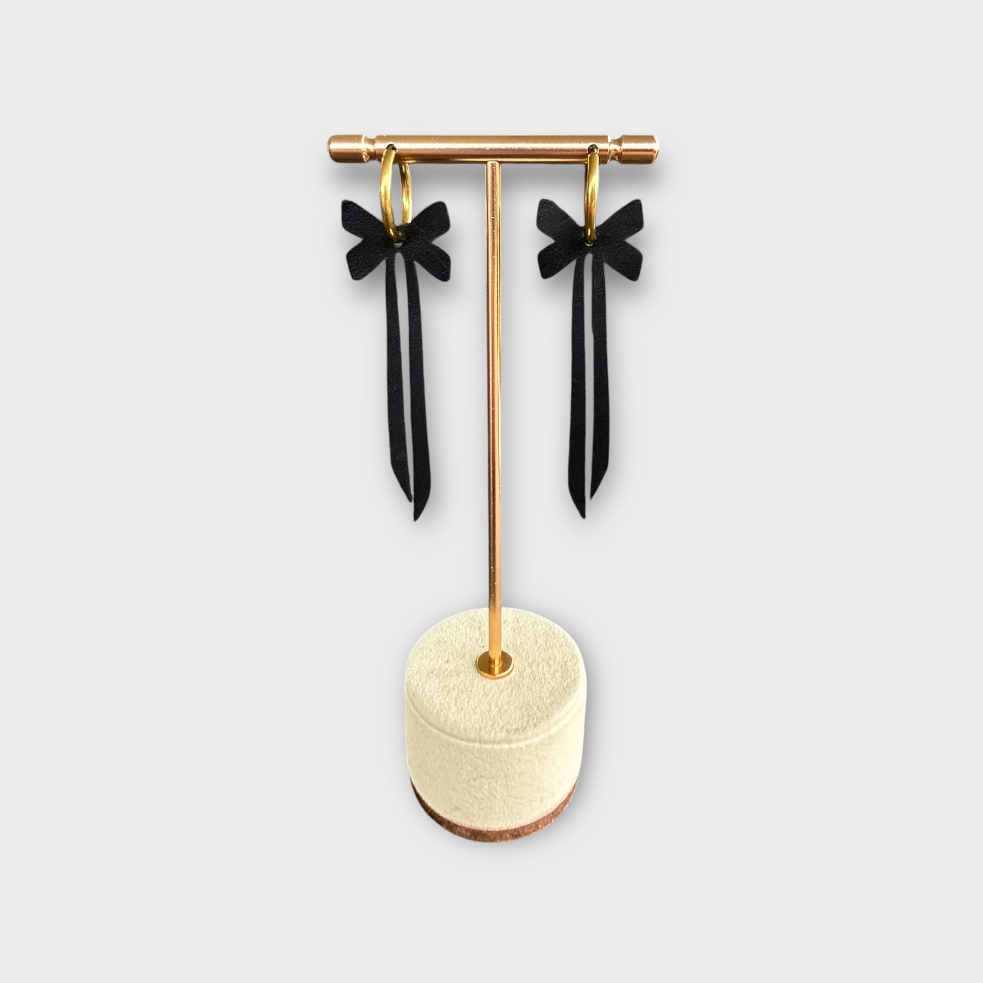 The Bow Huggies - Sienna Sews