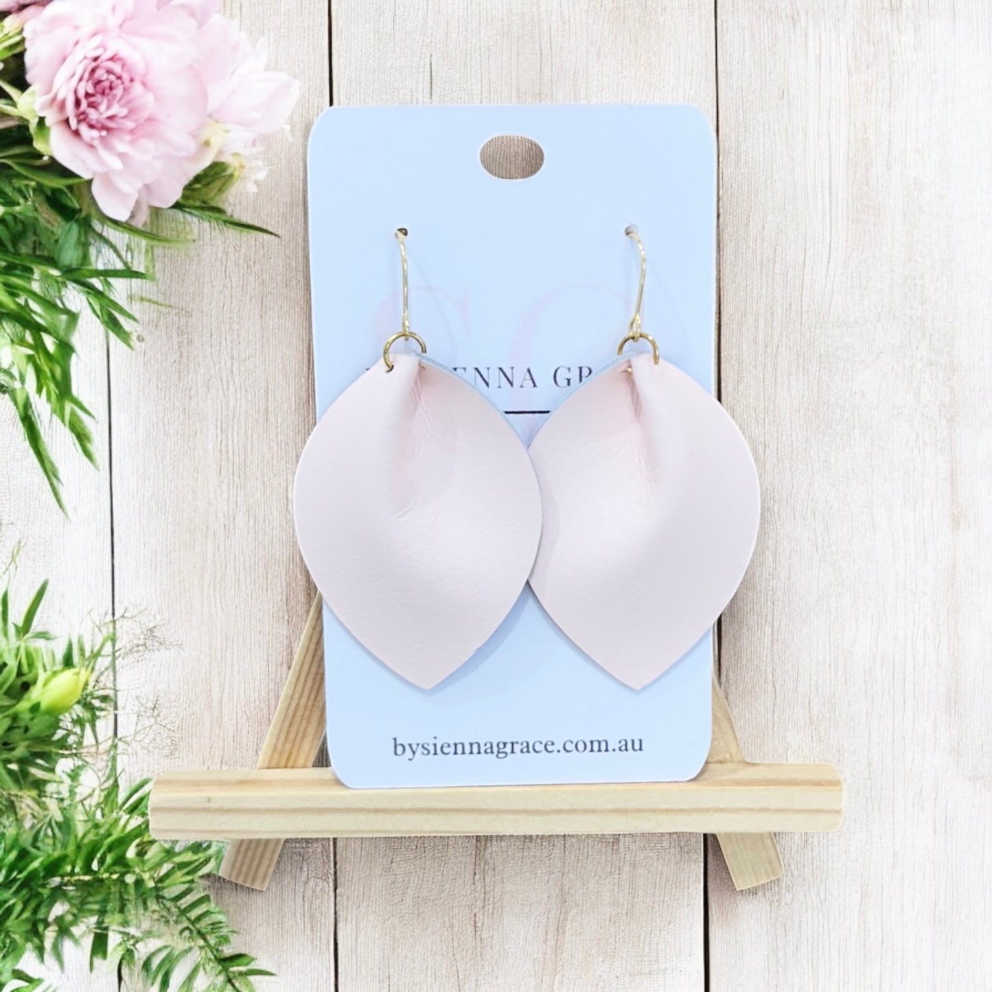 Pastel Pinch Leaf Earrings - Sienna Sews