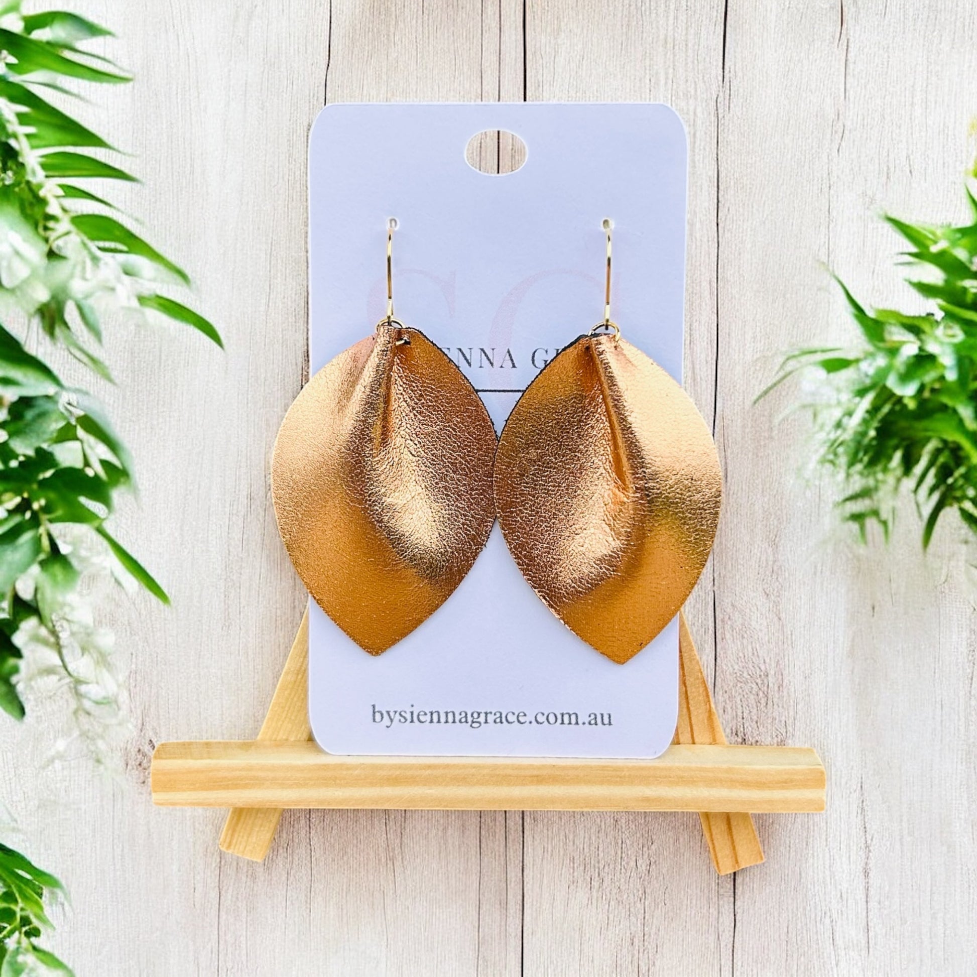 Rose Gold Pinch Leaves - Sienna Sews